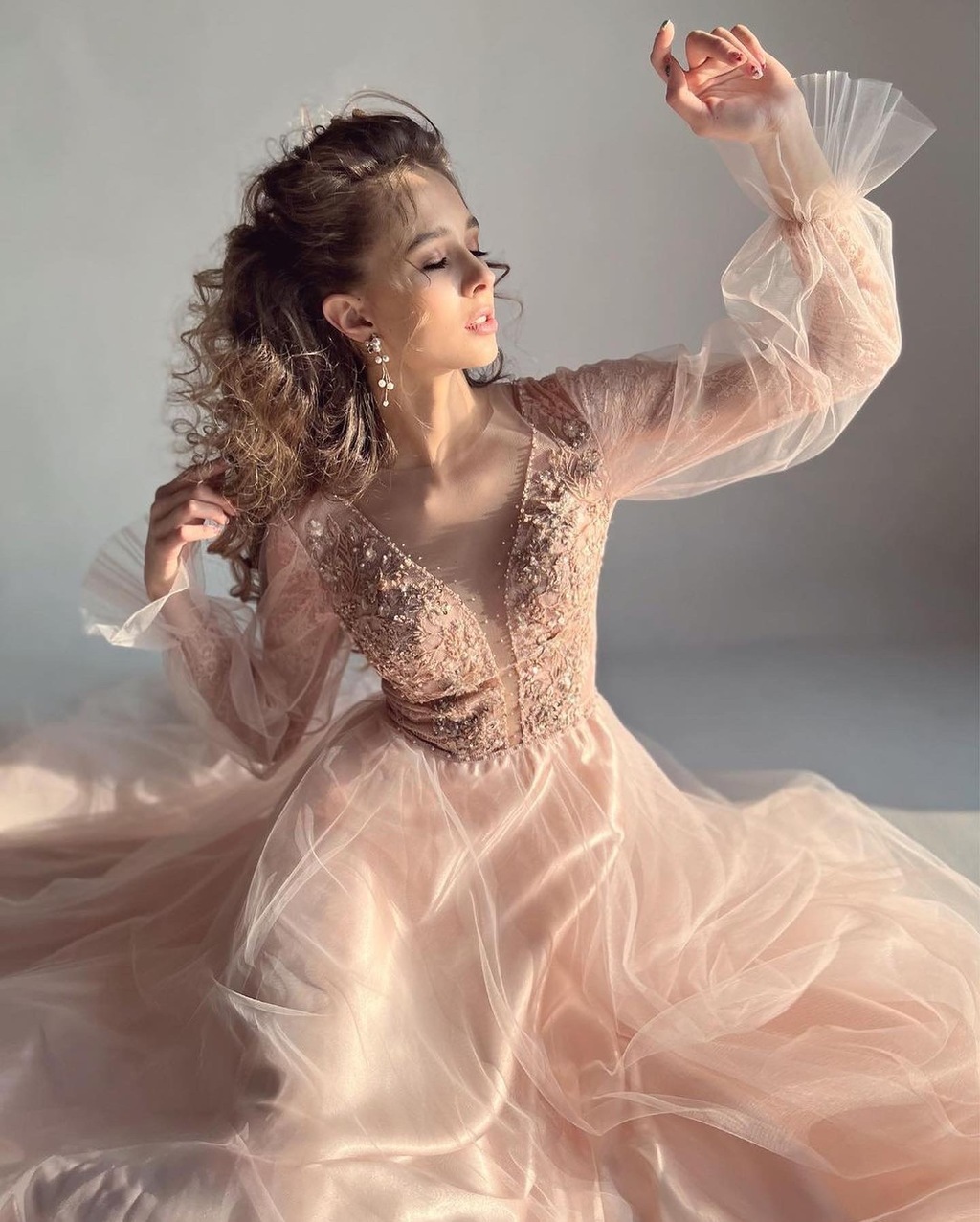 SILVERIA в фатине цвет пудра