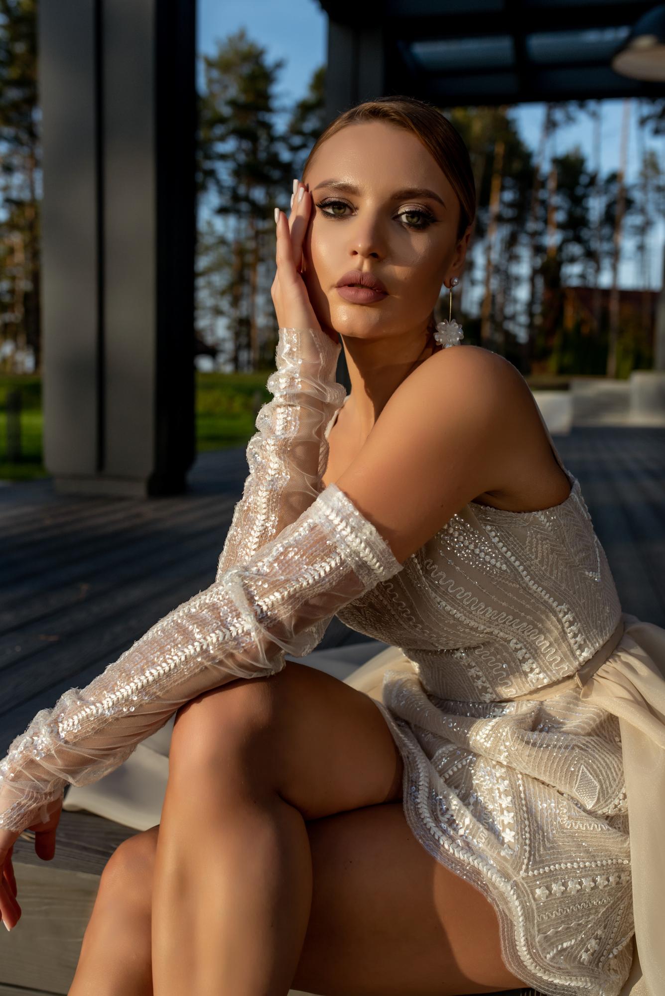 Вечернее платье JERSEY короткое бежевое молоко