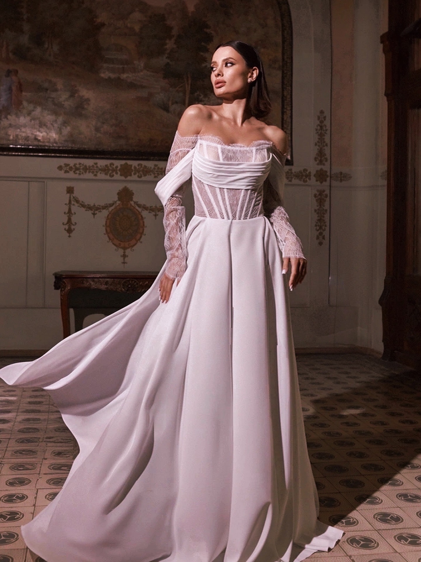 Шелковое вечернее платье CHARLY в молочном