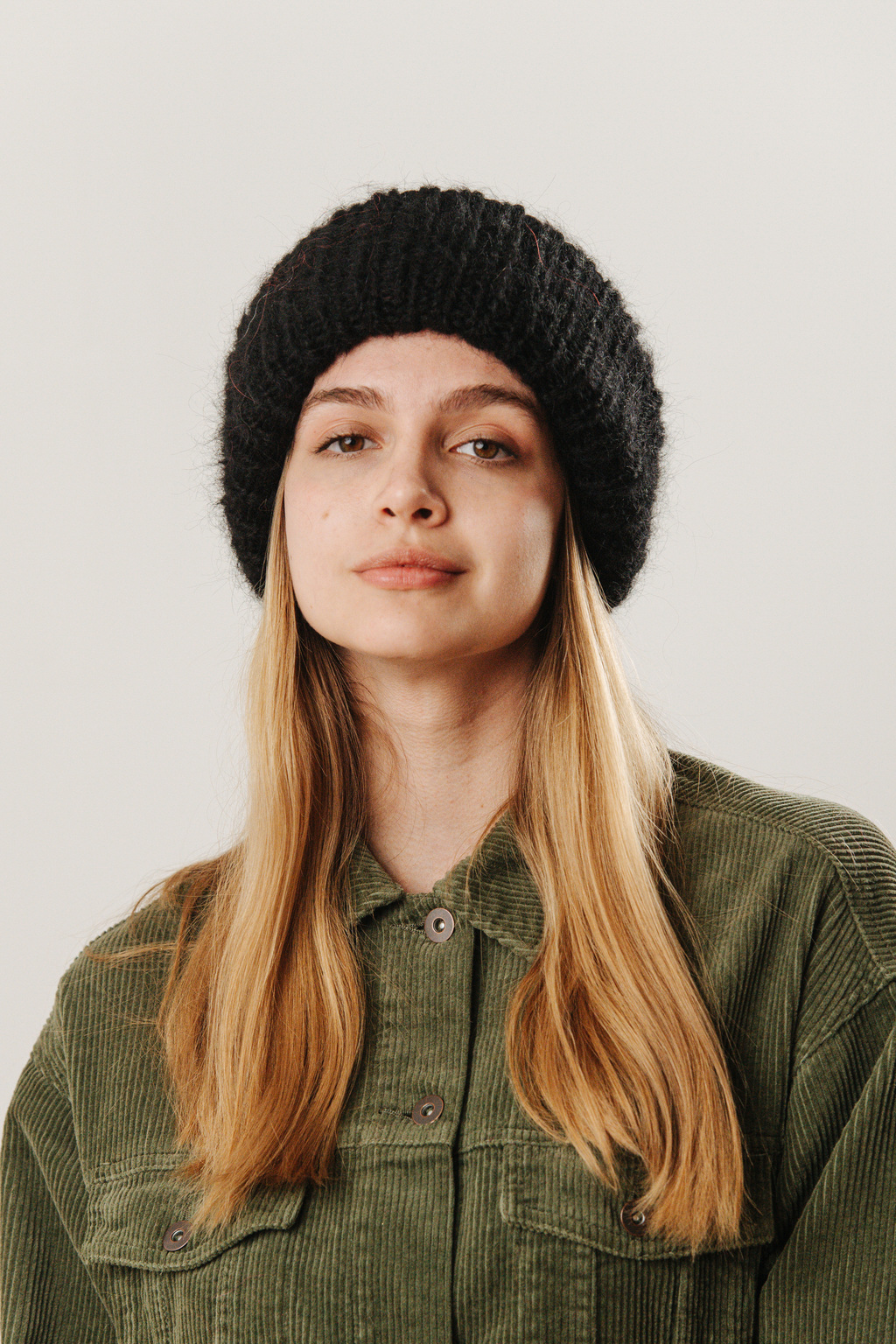 Double hat 2 нити черный