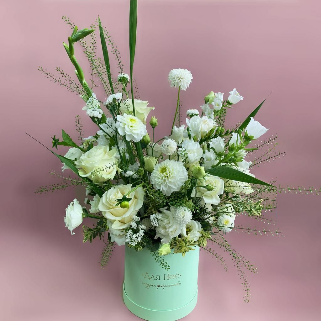 Цветочная коробка "Кристальная нежность"