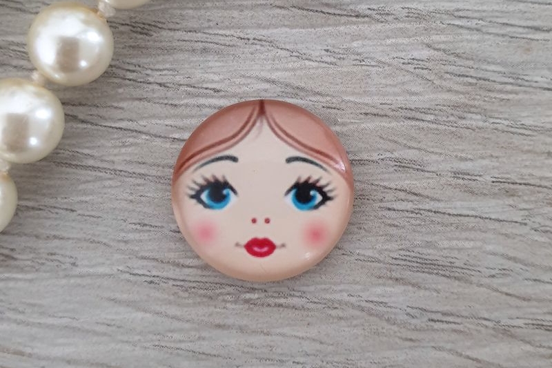кабошон лицо матрешки