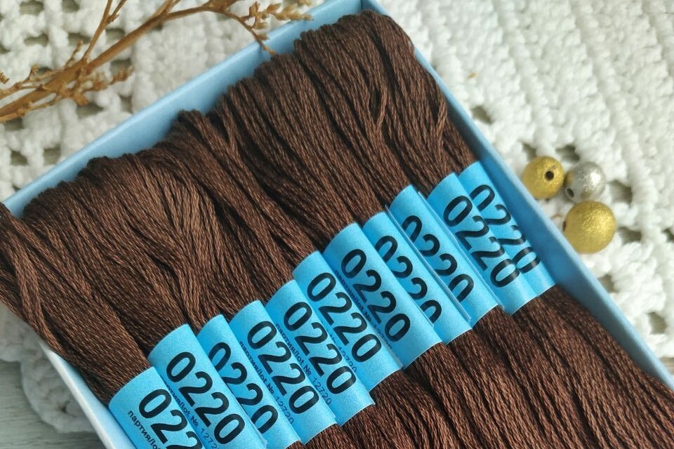 мулине Гамма хлопок коричневый 0220