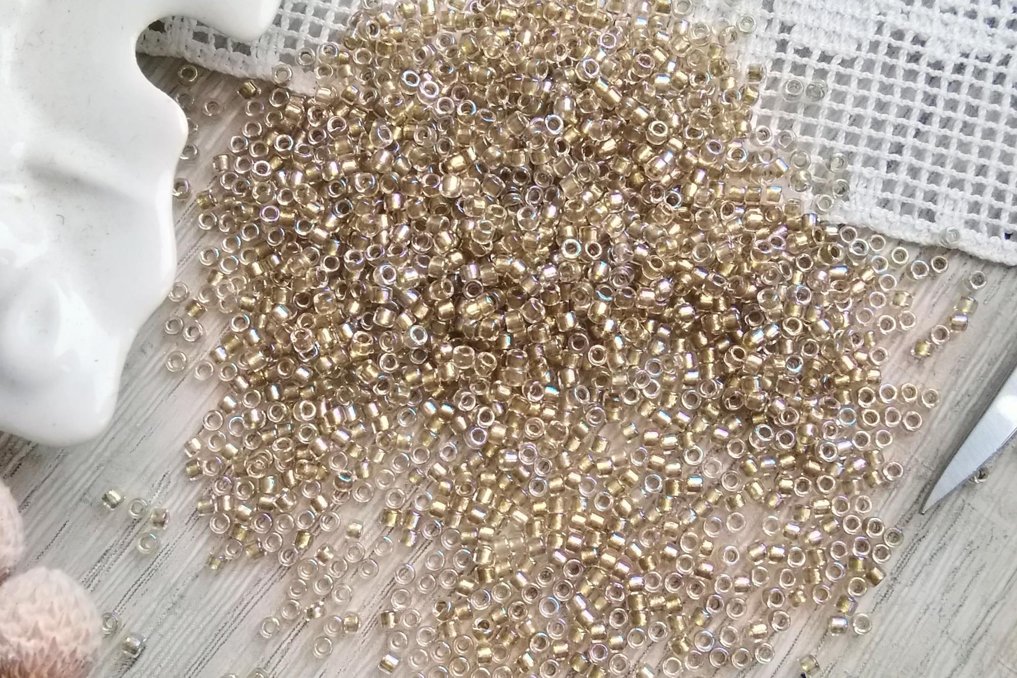 бисер японский treasure 262 серо-золотой