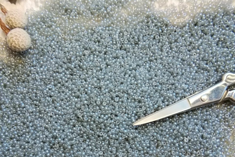 бисер японский toho Тохо  серый 15/0