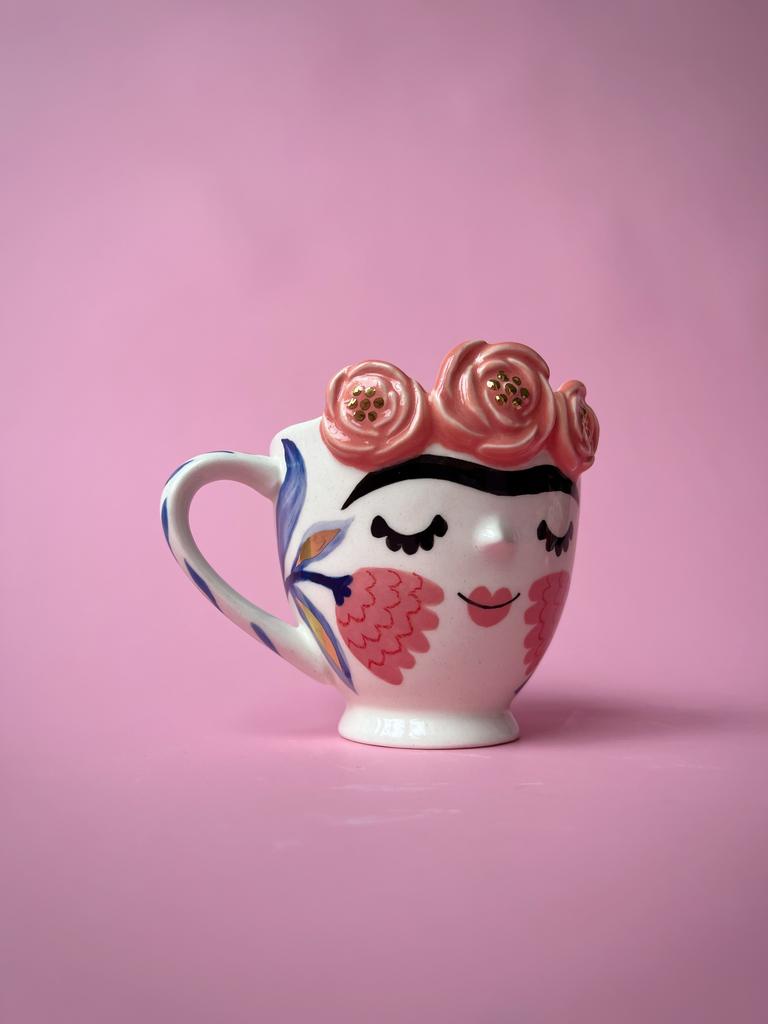 Чашка Frida с розовыми цветами