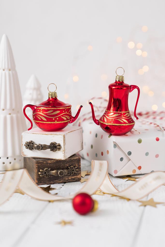 Чайник и кофейник