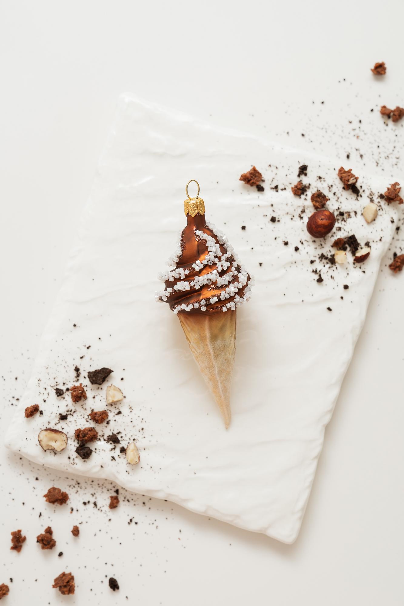 Елочная игрушка "Шоколадный рожок"