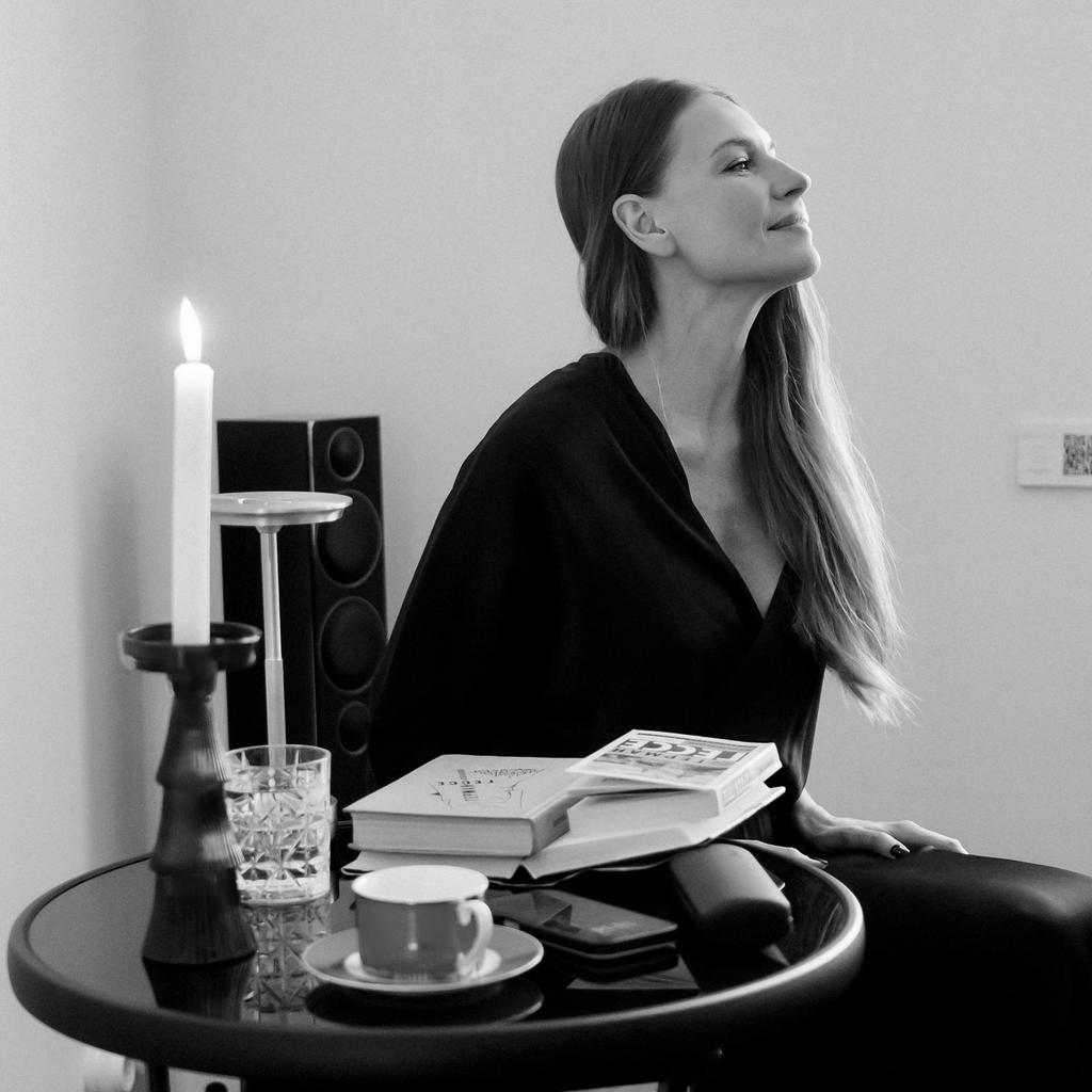 ВОСКРЕСНЫЕ ЧТЕНИЯ С ЛЮБОВЬЮ ТОЛКАЛИНОЙ. ВИКТОР ПЕЛЕВИН 23/11/25