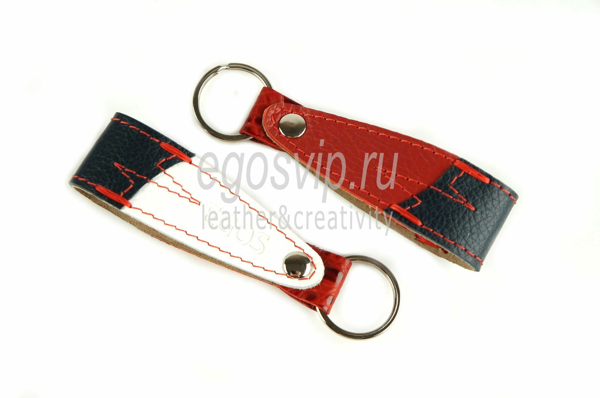 Кожаный брелок с кольцом для ключей и кожаной подкладкой /модель 11-02 триколор