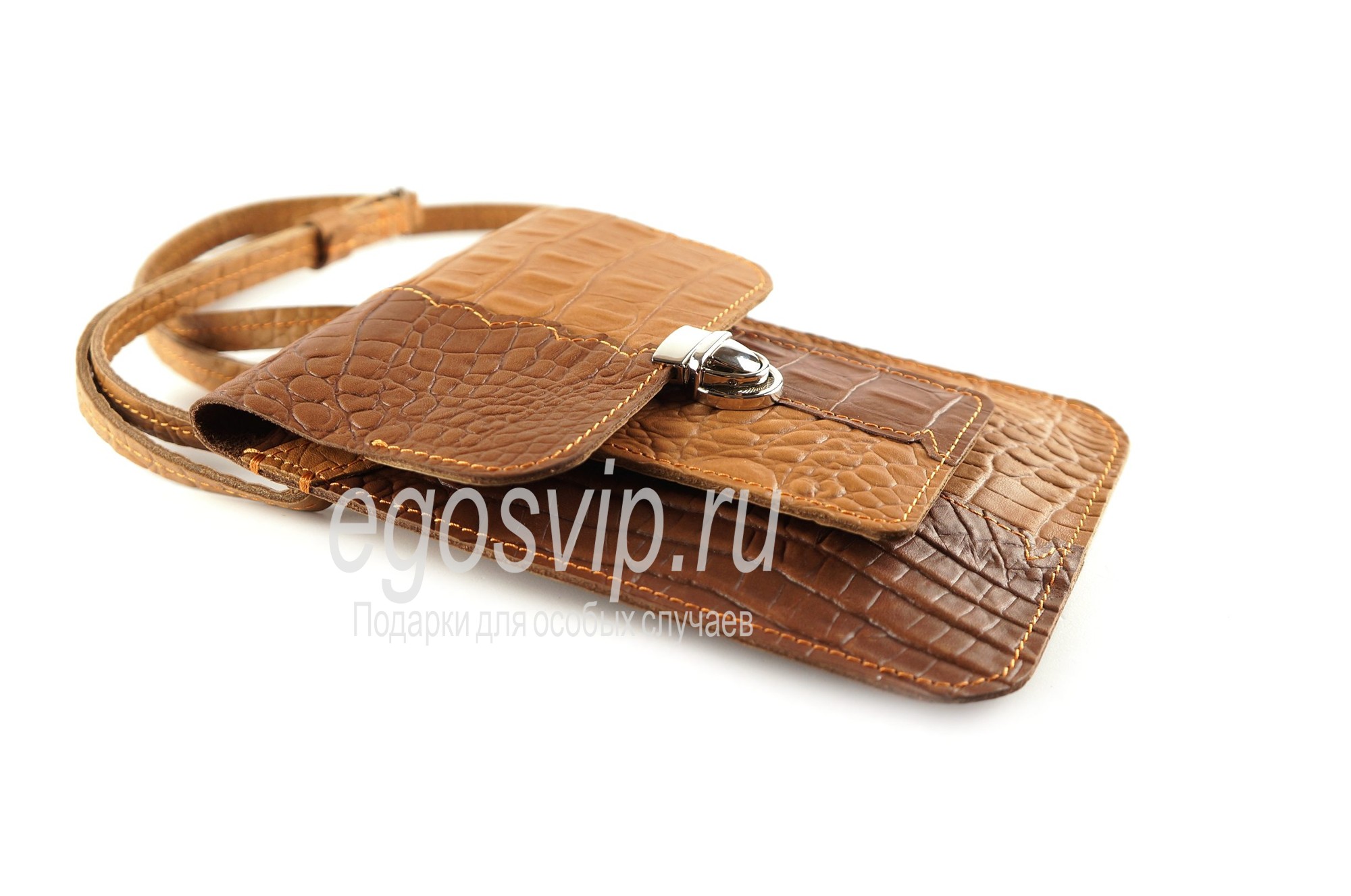 Кожаная сумка для телефона, паспорта и карточки / модель 09 / песочно-ореховый крокодил