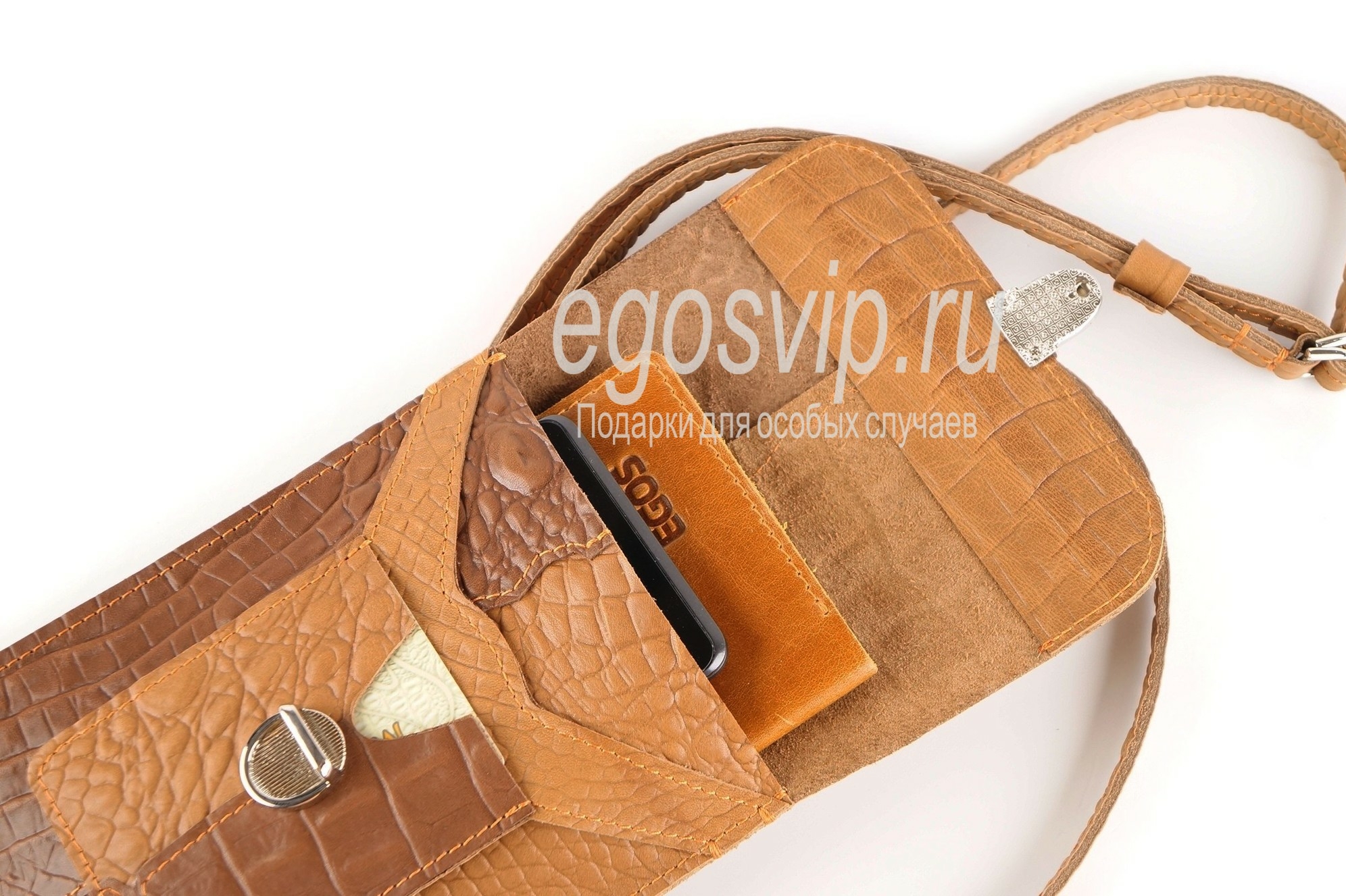 Женская кожаная сумка для телефона и паспорта
