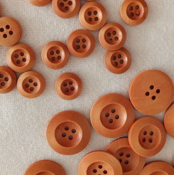 пуговица деревянная бежевая
