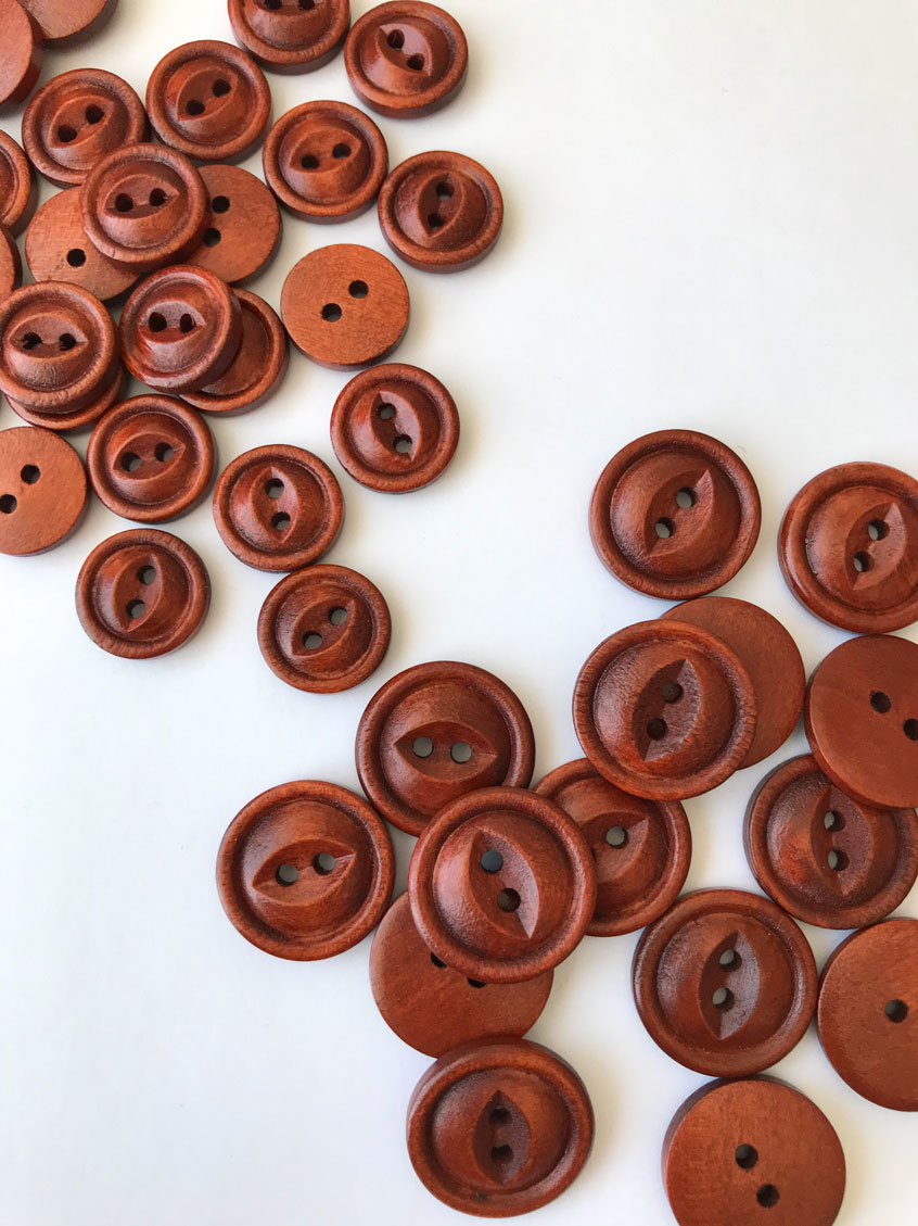 пуговица деревянная рыжая