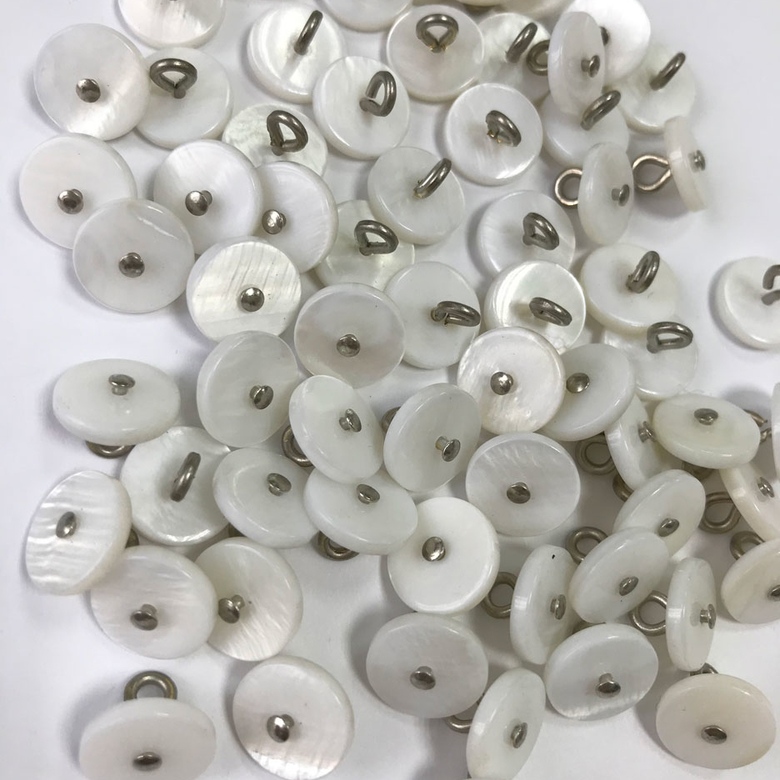 пуговица ракушка белая