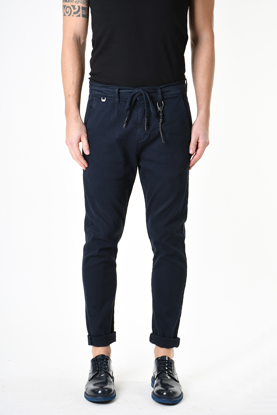 Удобные брюки с поясом-кулиской из фактурного хлопка Xagon