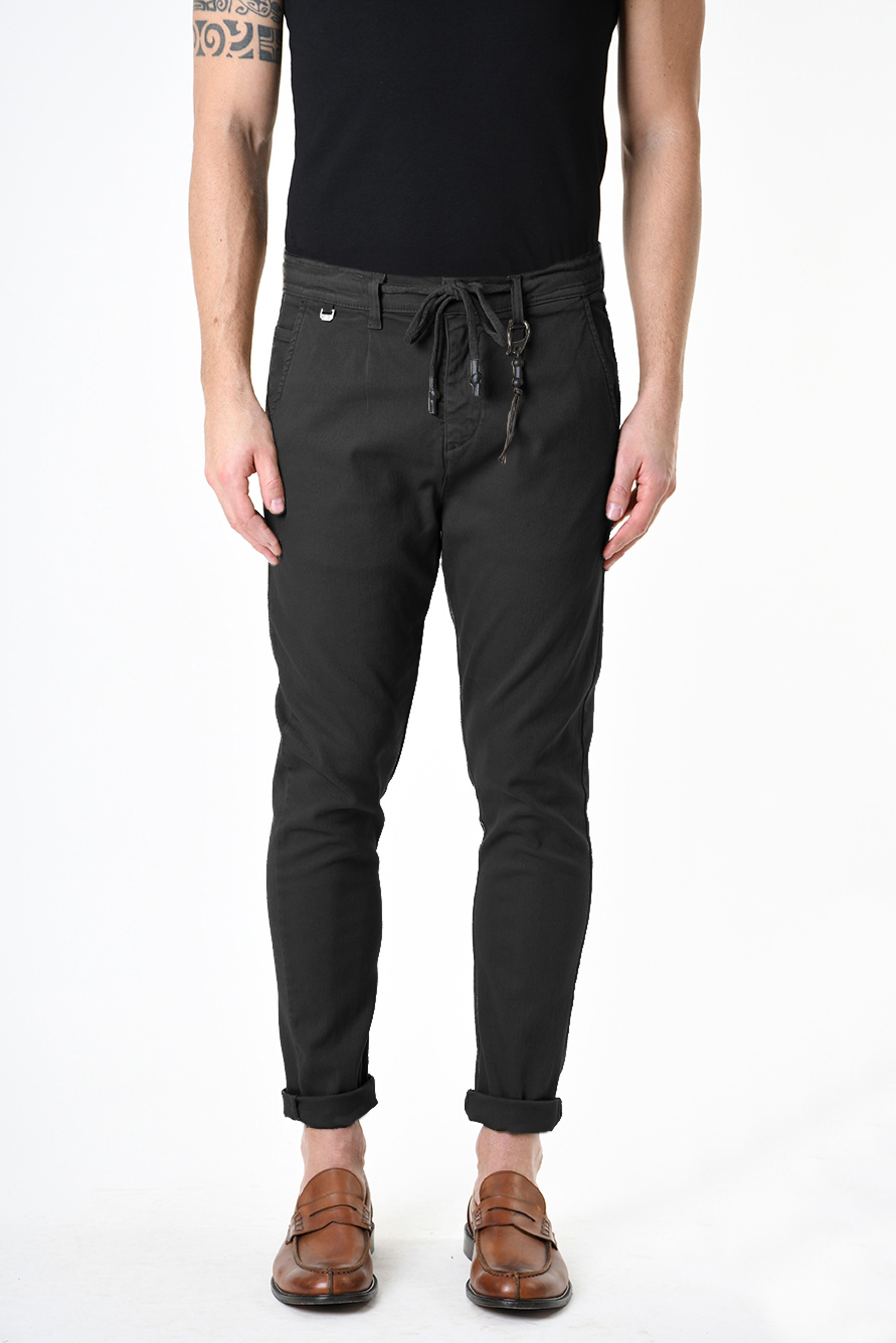 Удобные брюки с поясом-кулиской из фактурного хлопка Xagon