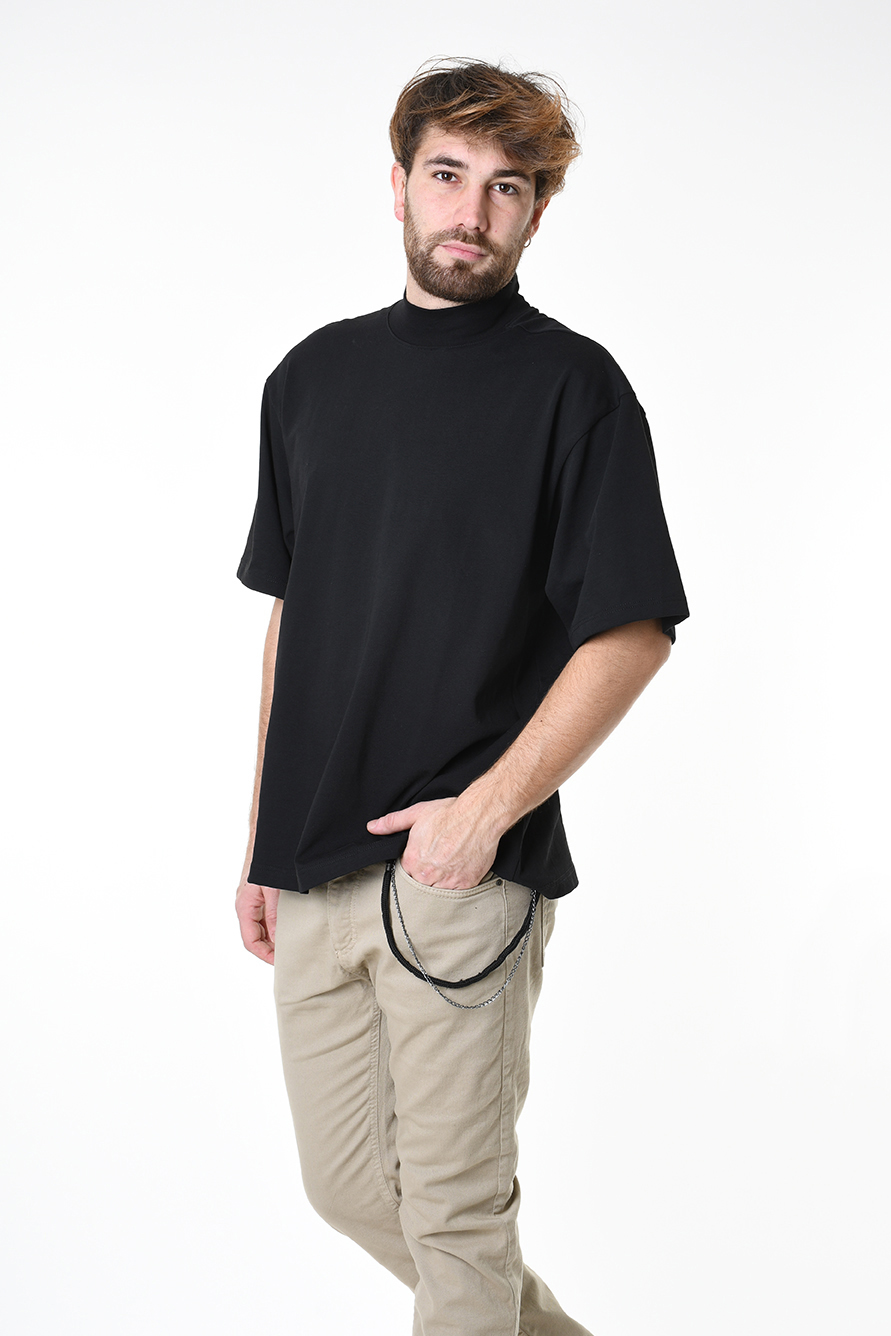 Футболка свободного кроя с высоким воротником Xagon