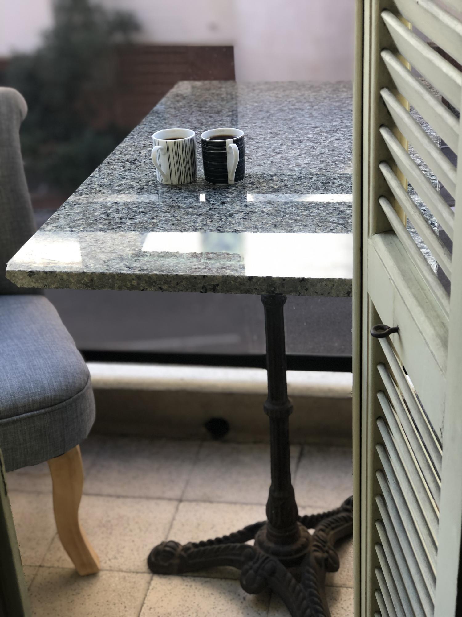 Кофейный стол мрамор винтаж Франция