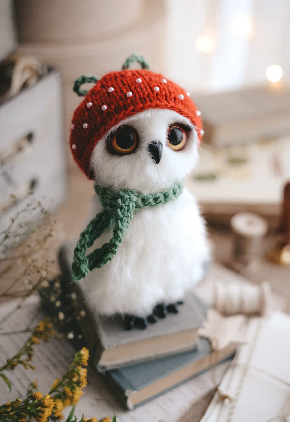 Игрушка ручной работы "Совушка в панаме"