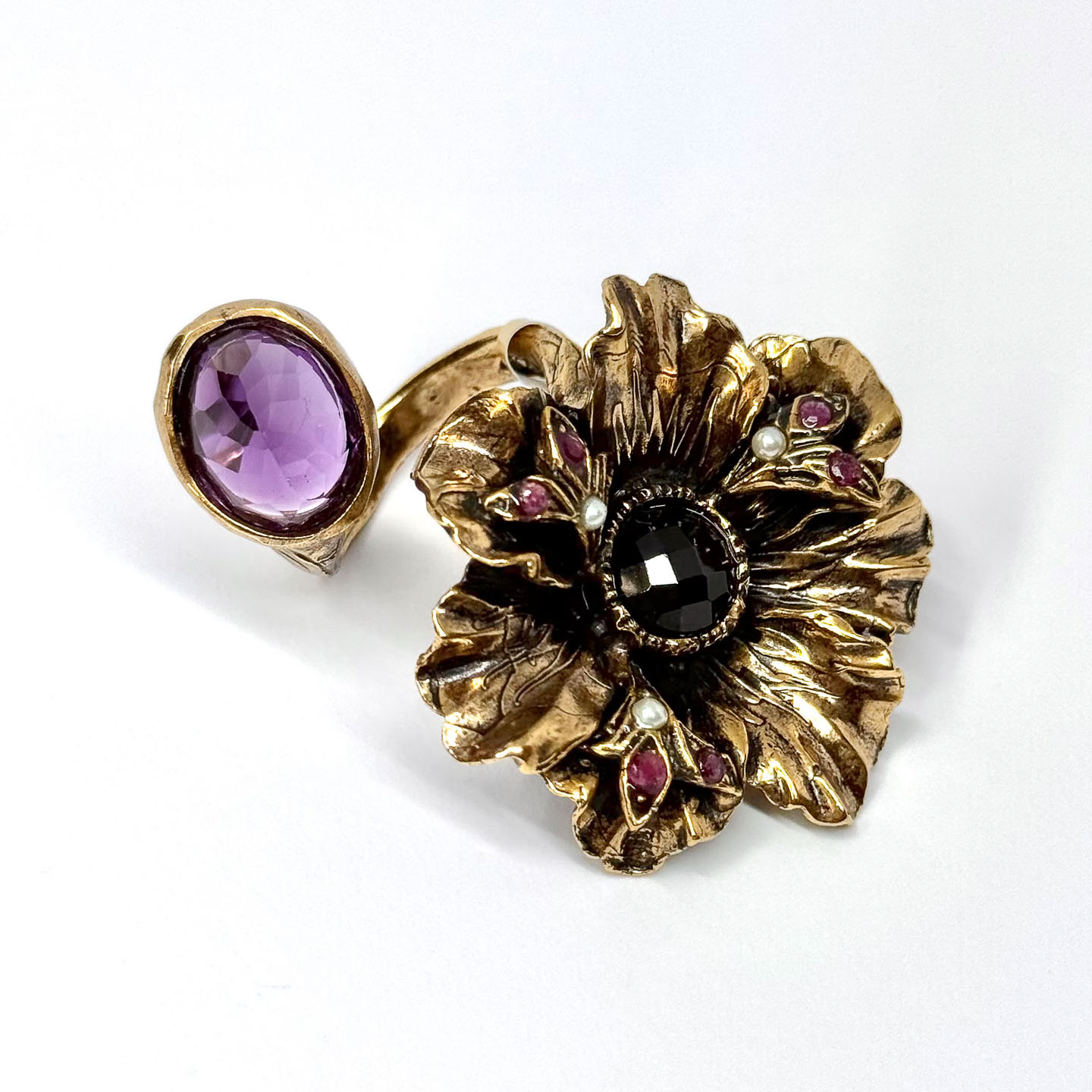 Кольцо с аметистом, шпинелью, гранатом и Swarovski ALCOZER & J A88NE24