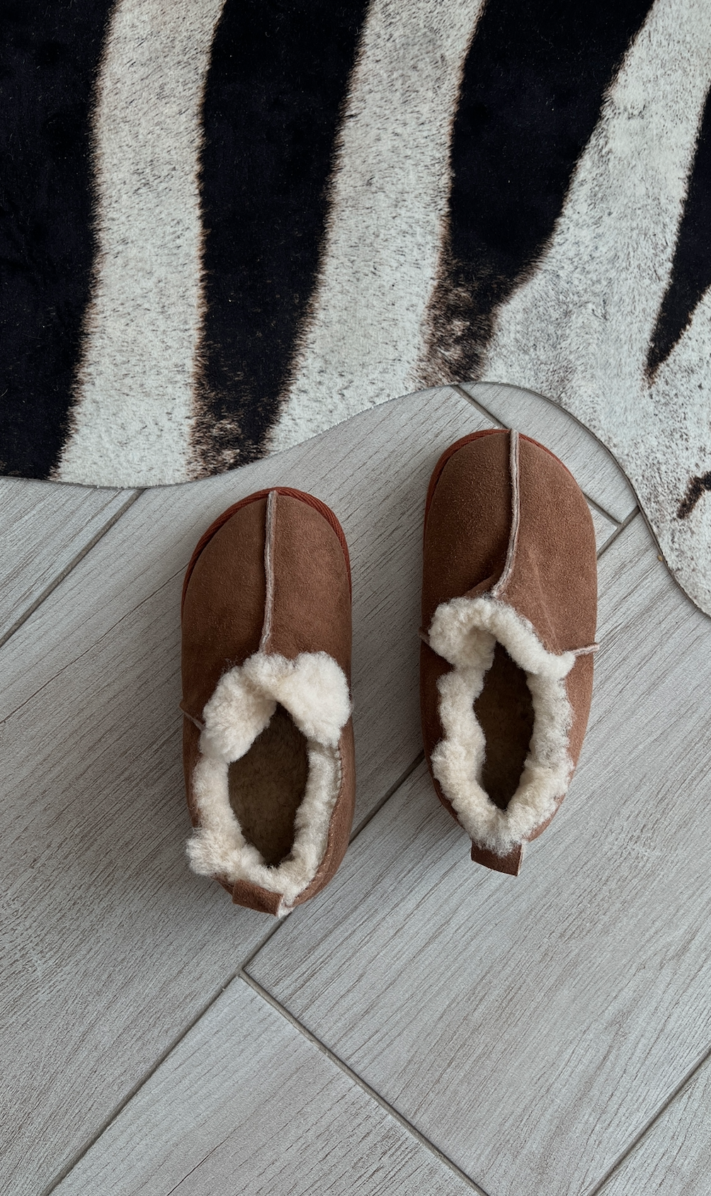 Детские домашние угги из натуральной овчины