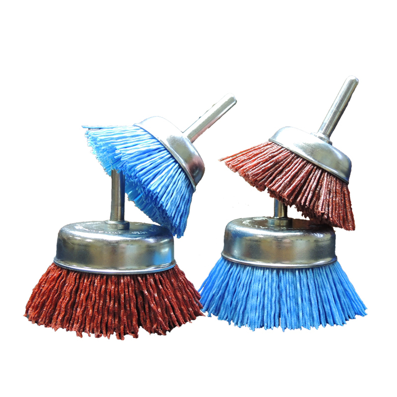 Щетки нейлоновые чашечные Д50-75 по дереву для дрелей (тг-204)