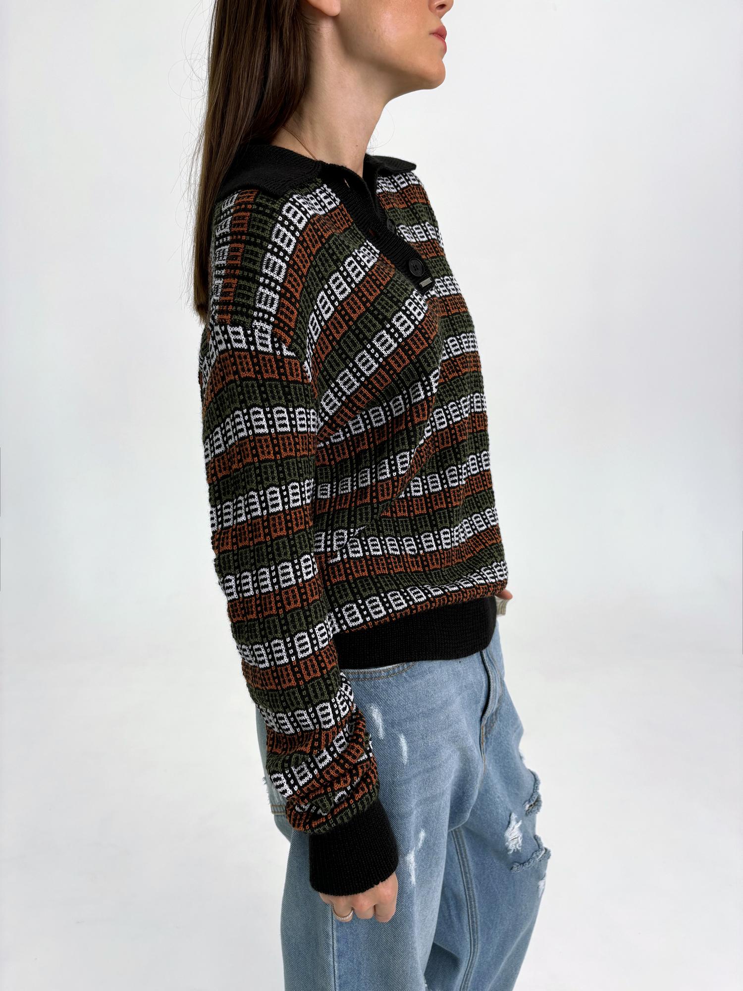 Джемпер поло, цвет разноцветный.