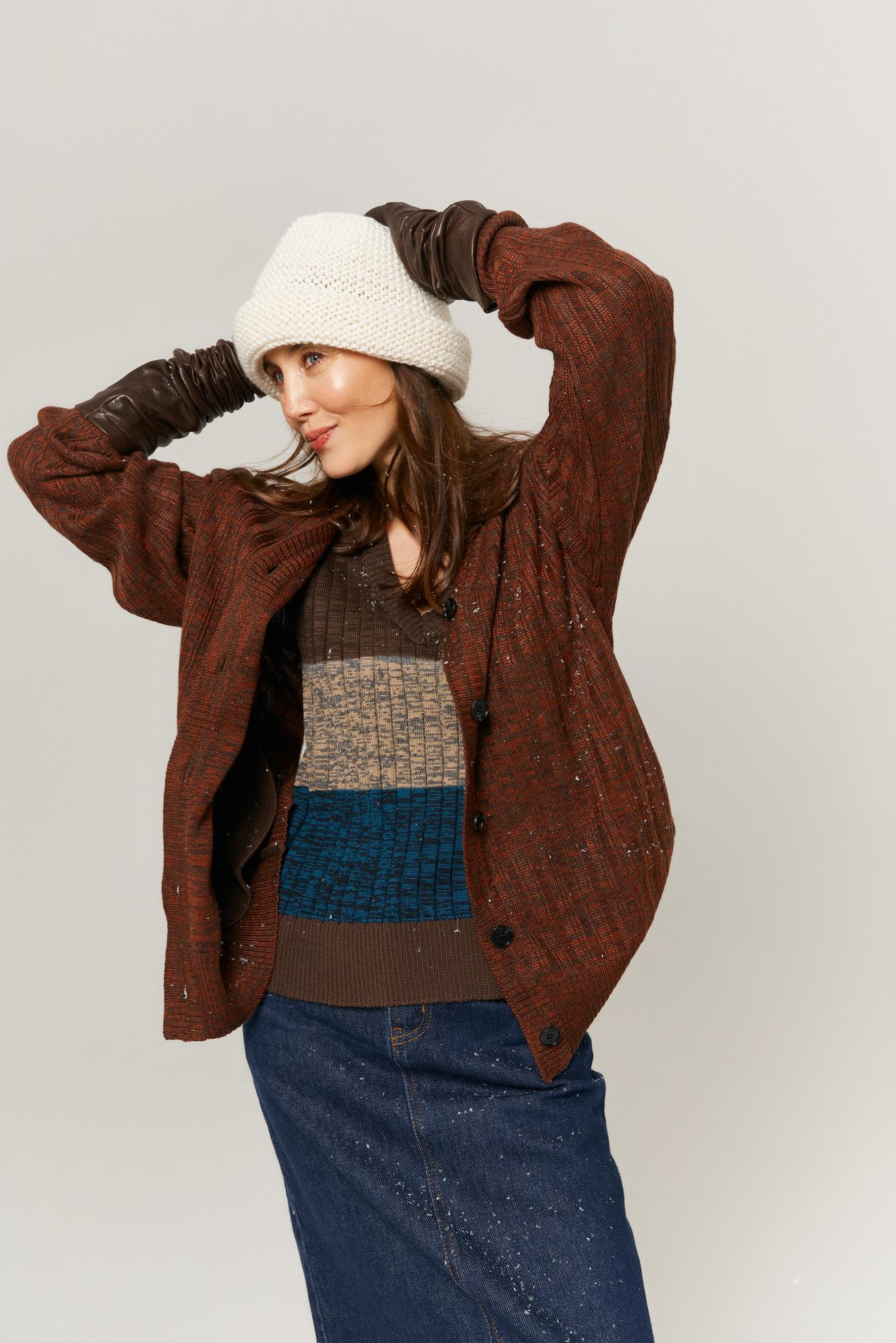 Объемная шапочка с отворотом