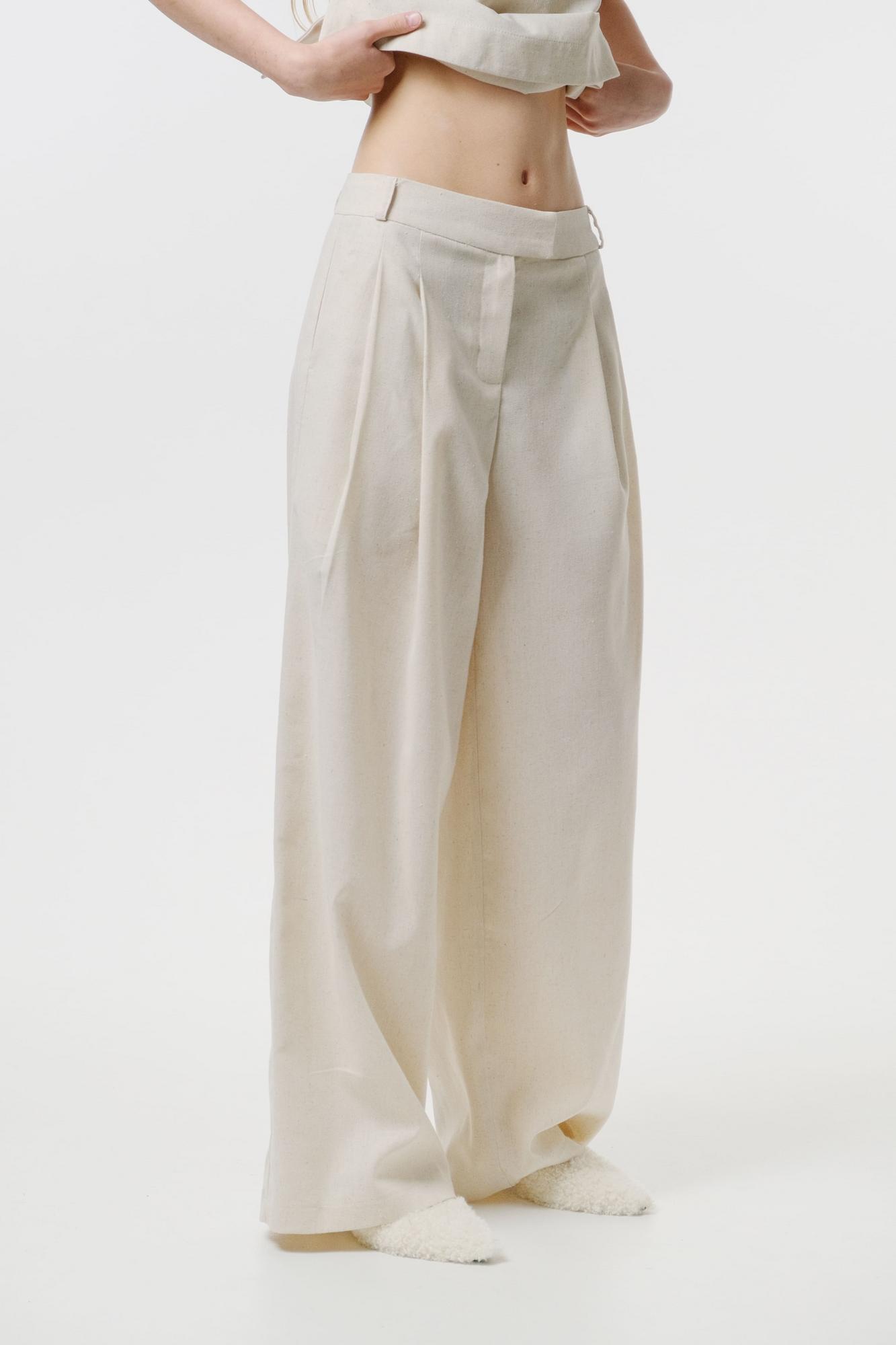 Свободные брюки из фактурного льна