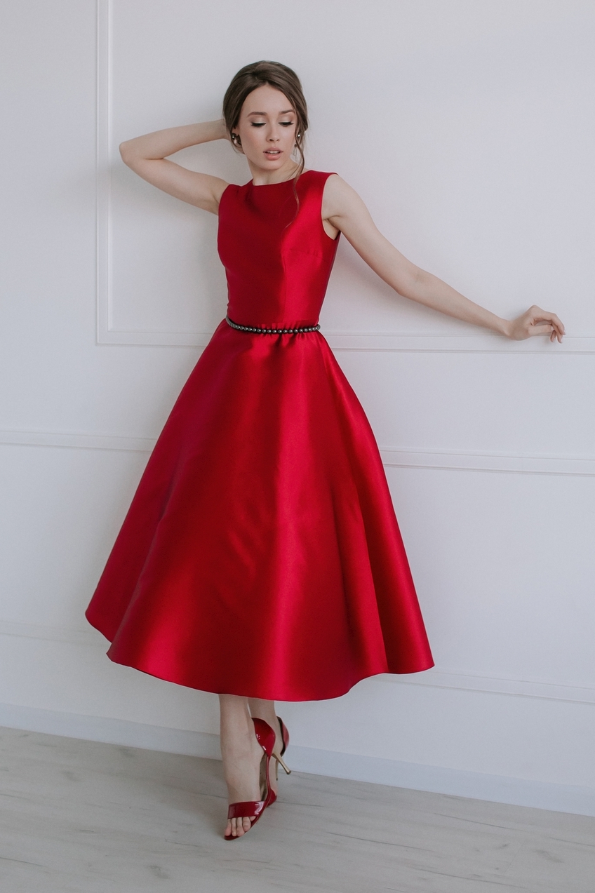 Вечернее платье Луна миди для выпускного бала