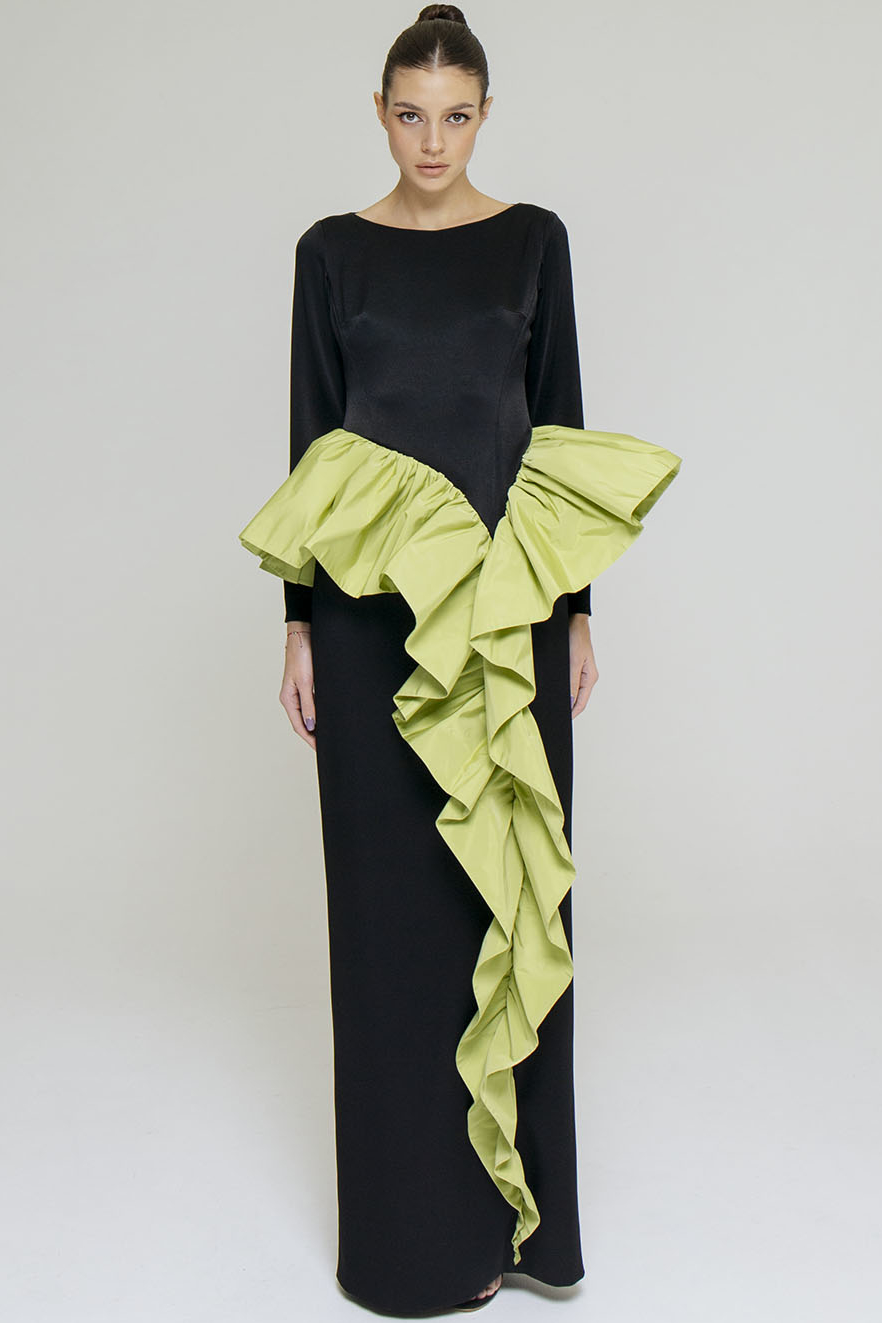 Вечернее платье  с открытой спиной