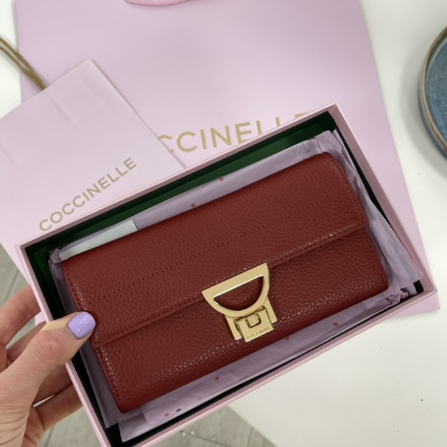 большой кошелек COCCINELLE Arlettis wallet Foliage Red / кирпичный WLCOCCIM08P