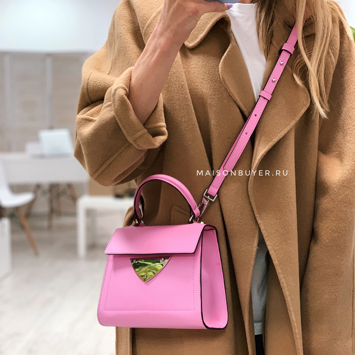 сумка Coccinelle b14 mini calf цвет bubble gum / розовый HBB1409S