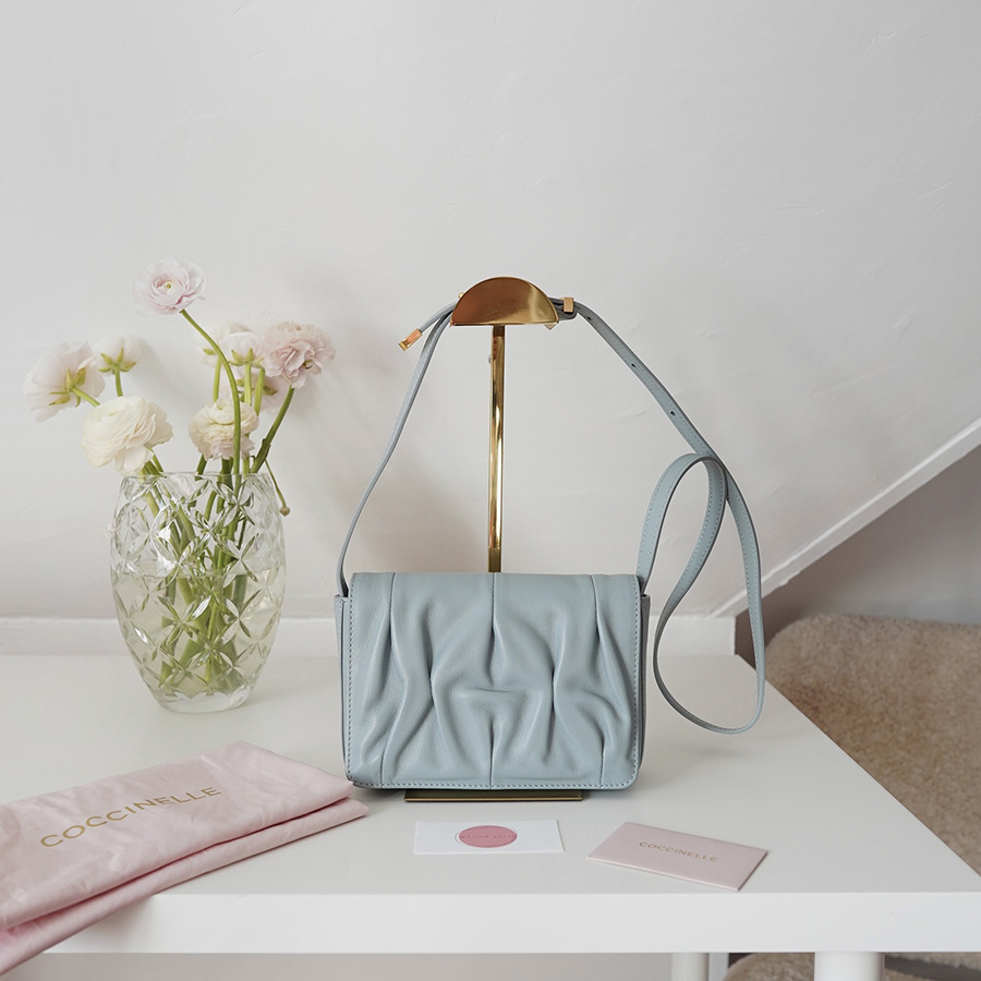 COCCINELLE MARQUISE MINI GOODIE Cloud / серо-голубой 100016