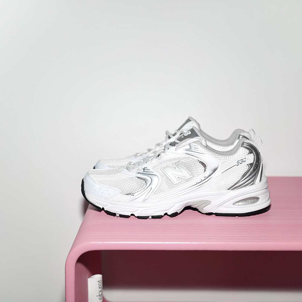 NEW BALANCE 530 WHITE WITH SILVER METALLIC MR530EMA