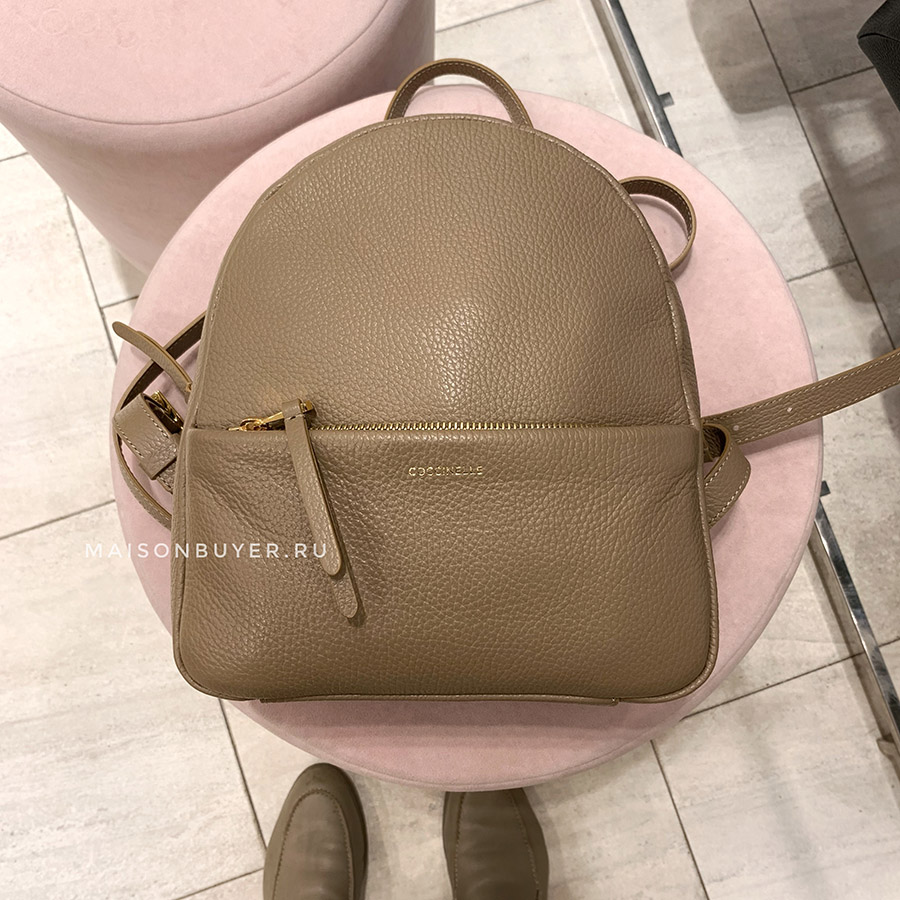 рюкзак COCCINELLE CHERRY BACKPACK Taupe / Серо-коричневый
