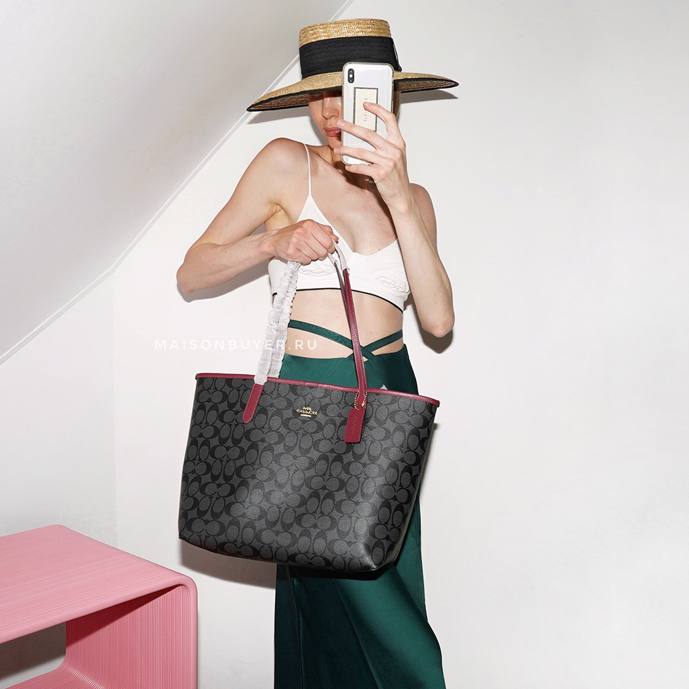 COACH CITY TOTE IN SIGNATURE CANVAS Im/Graphite/Black Cherry