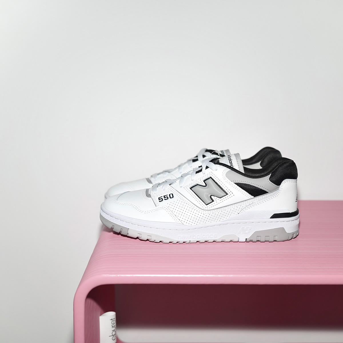 NEW BALANCE 550 White / Grey / Black BB550NCL