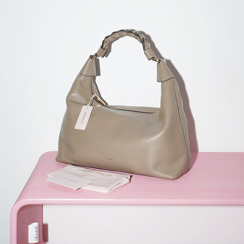 COCCINELLE BLOOM HOBO Taupe / Серо-коричневый