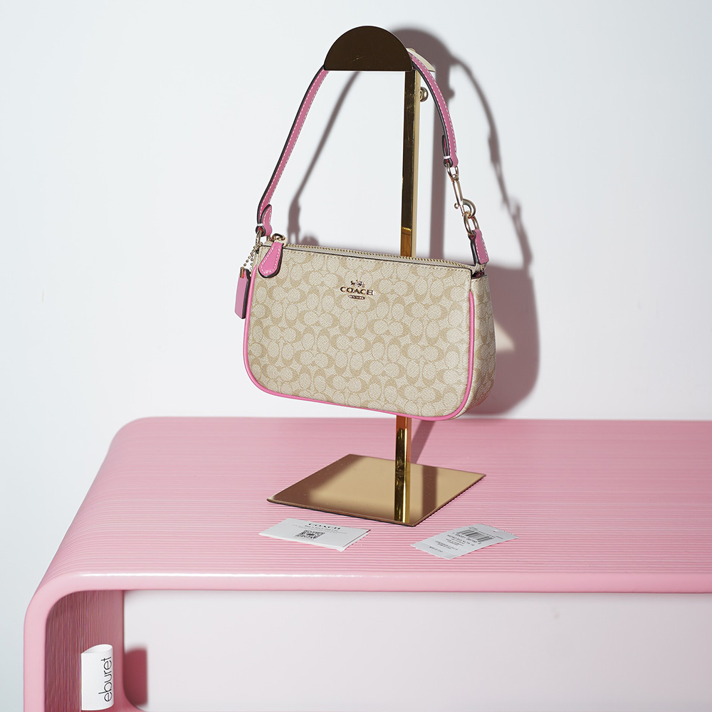 COACH NOLITA 19 IN SIGNATURE CANVAS Im/Light Khaki/Petunia