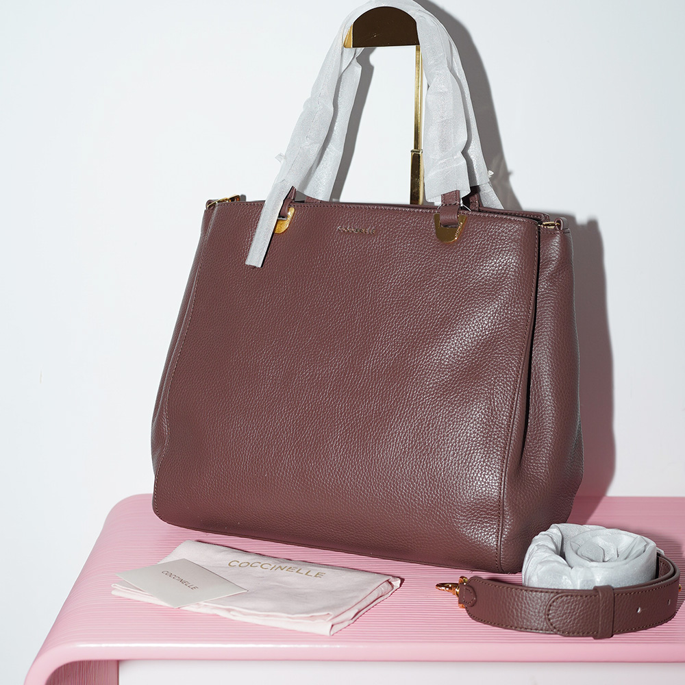 COCCINELLE LEA MEDIUM TOP HANDLE Carruba / Бордово-шоколадный