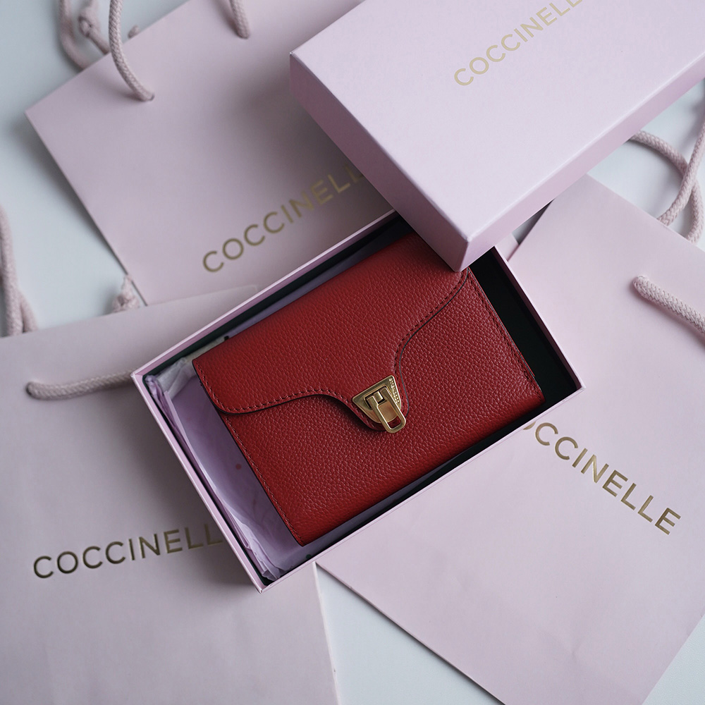 COCCINELLE MEDIUM WALLET Ruby / Красный