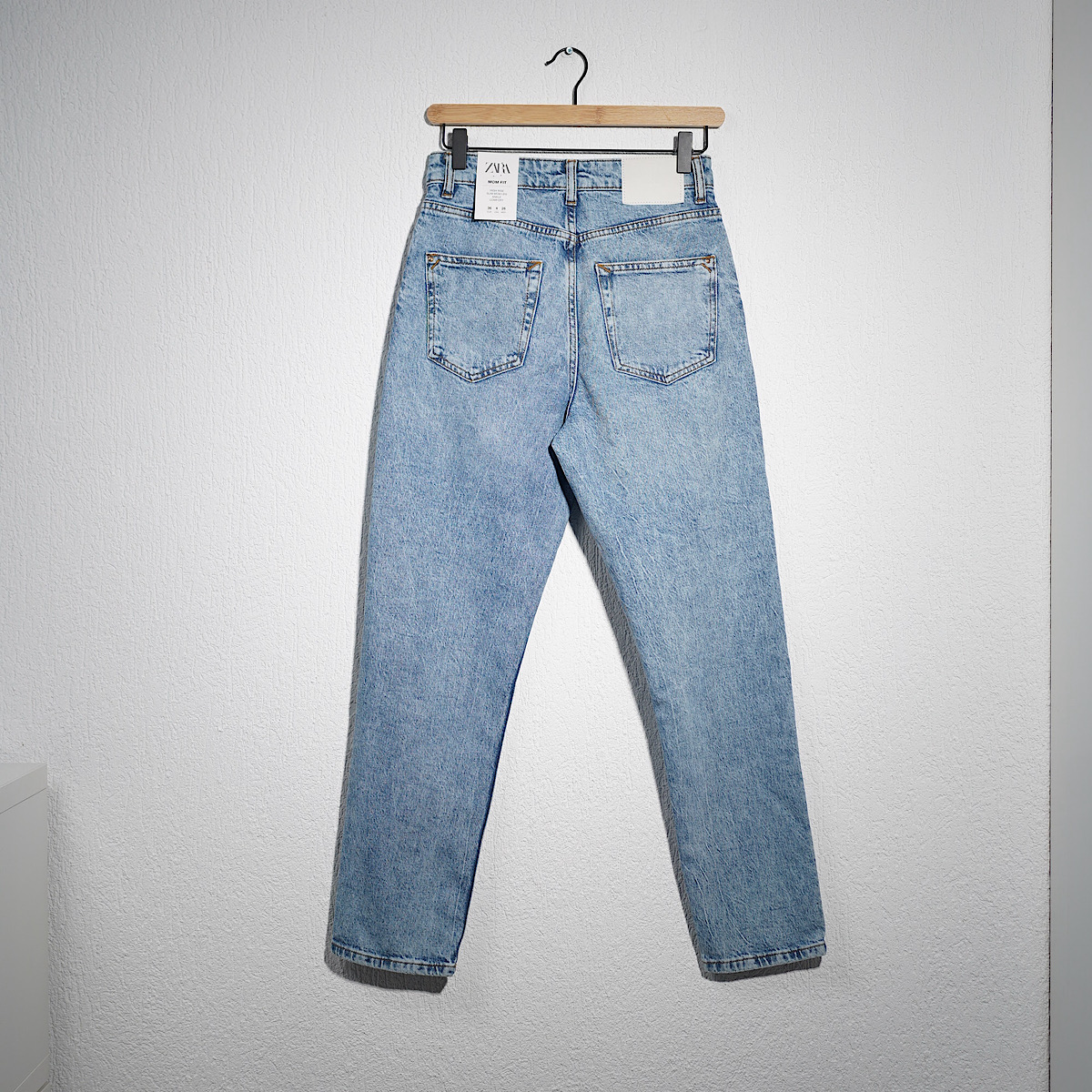 ДЖИНСЫ ZARA Z1975 HIGH-RISE MOM JEANS MID-BLUE M00482