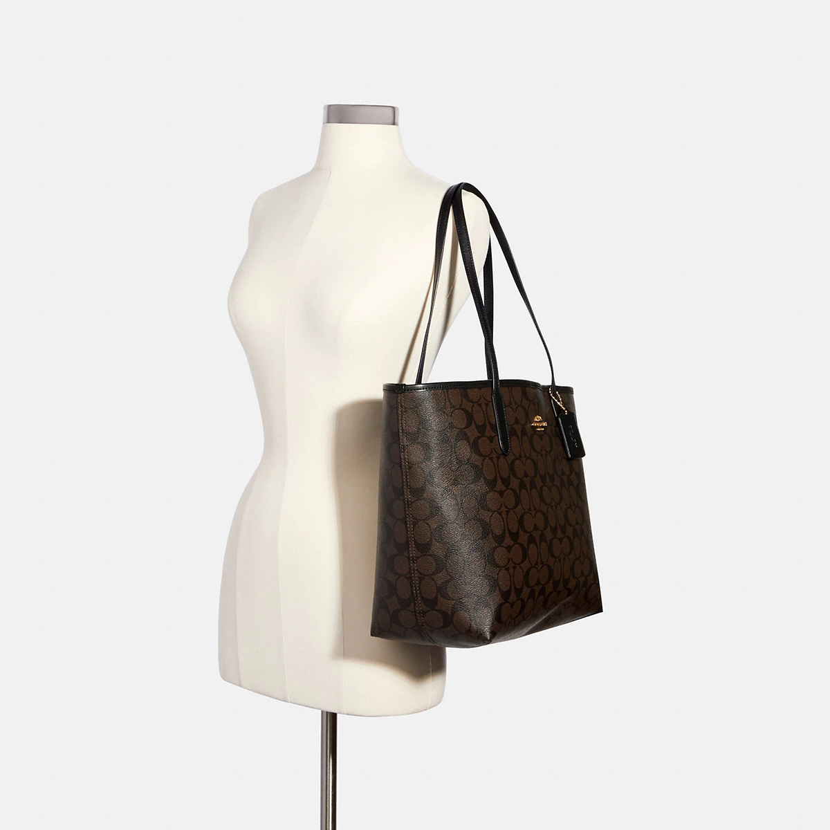 COACH CITY TOTE IN SIGNATURE CANVAS GOLD/BROWN BLACK M00015