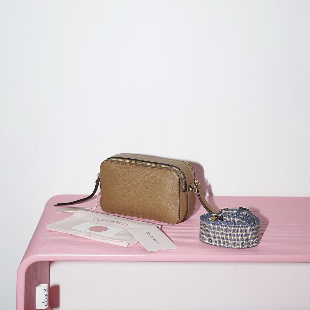 COCCINELLE JEN SMALL Nocciola / Орех M00085