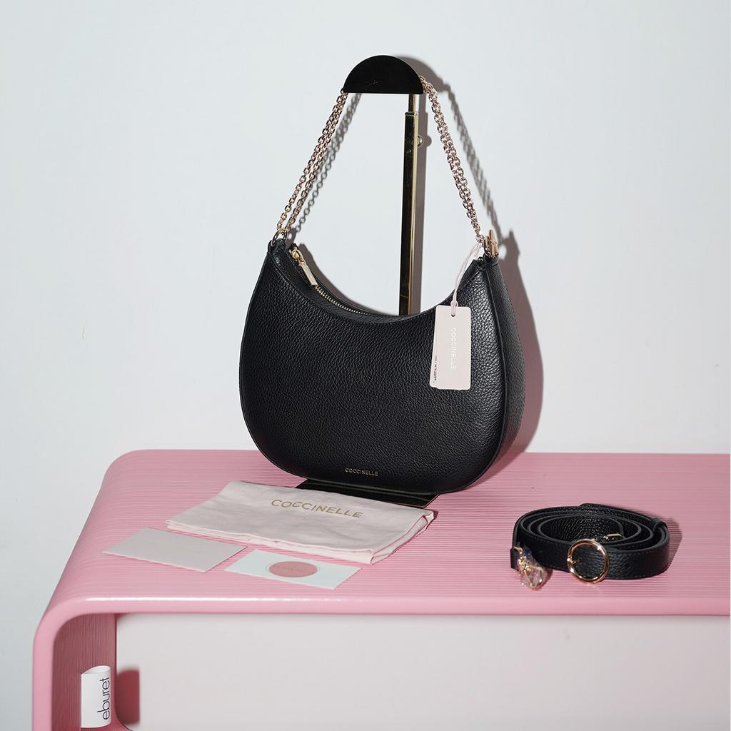 СУМКА COCCINELLE LOTUS CHAIN MEDIUM Noir / Черный M00636