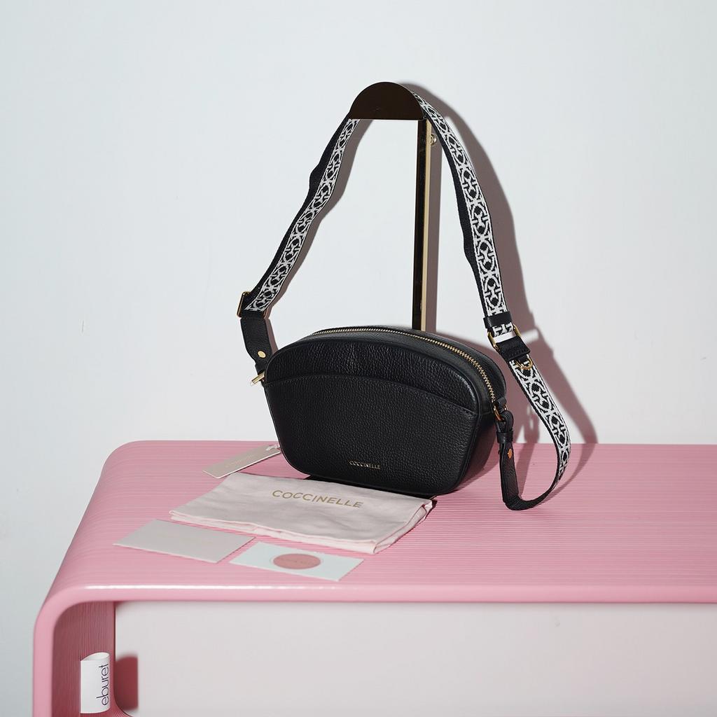 СУМКА COCCINELLE ENCHANTEUSE Noir / Черный M00658