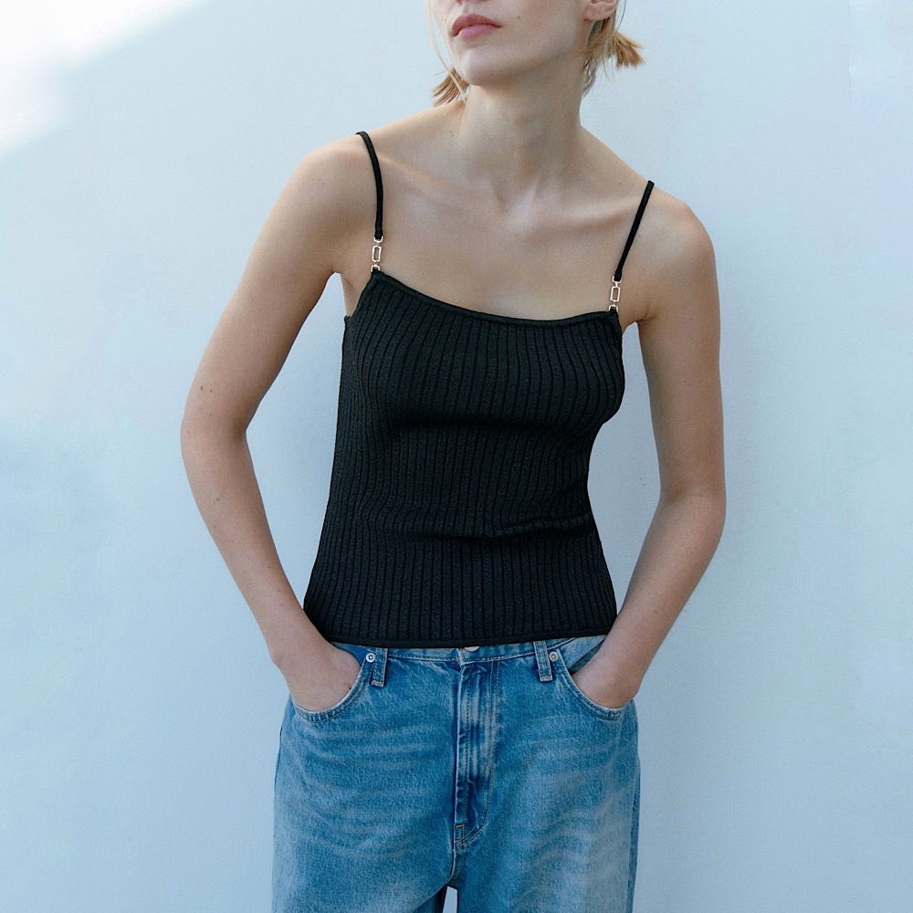 ТРИКОТАЖНЫЙ ТОП С МЕТАЛЛИЧЕСКОЙ НИТЬЮ ZARA ЦВЕТ ЧЕРНЫЙ M00327