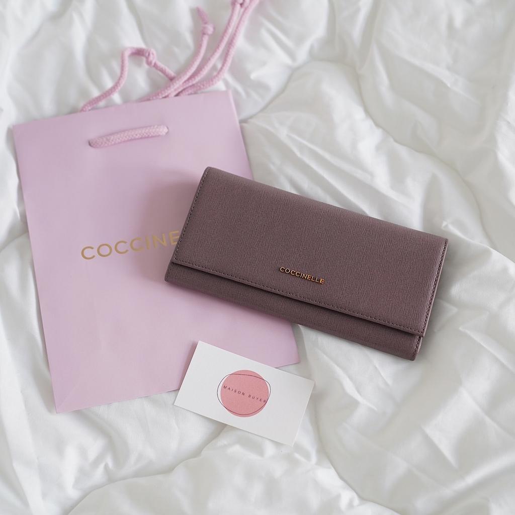 БОЛЬШОЙ САФЬЯНО КОШЕЛЕК COCCINELLE SAFFIANO WALLET ЦВЕТ СЕРО-СИРЕНЕВЫЙ M0073